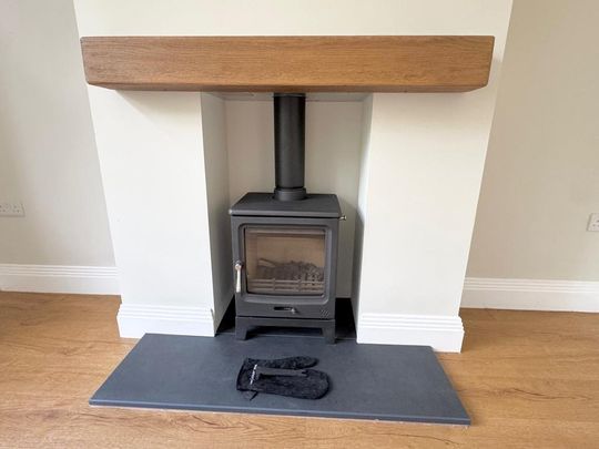 2 bedroom semi-detached house to rent - Photo 1