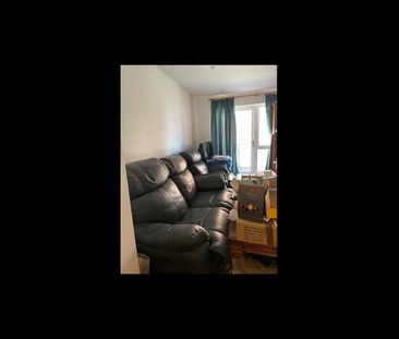 1 Bed Flat, John Thornycroft Road, SO19 - Photo 4