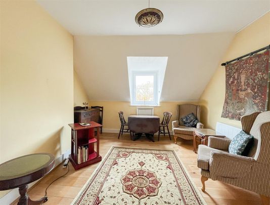 Cornwallis Gardens, Hastings, TN34 1LP - Photo 1