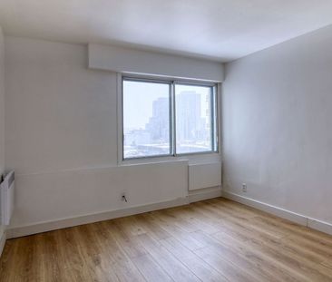 3455 Aylmer - Photo 2