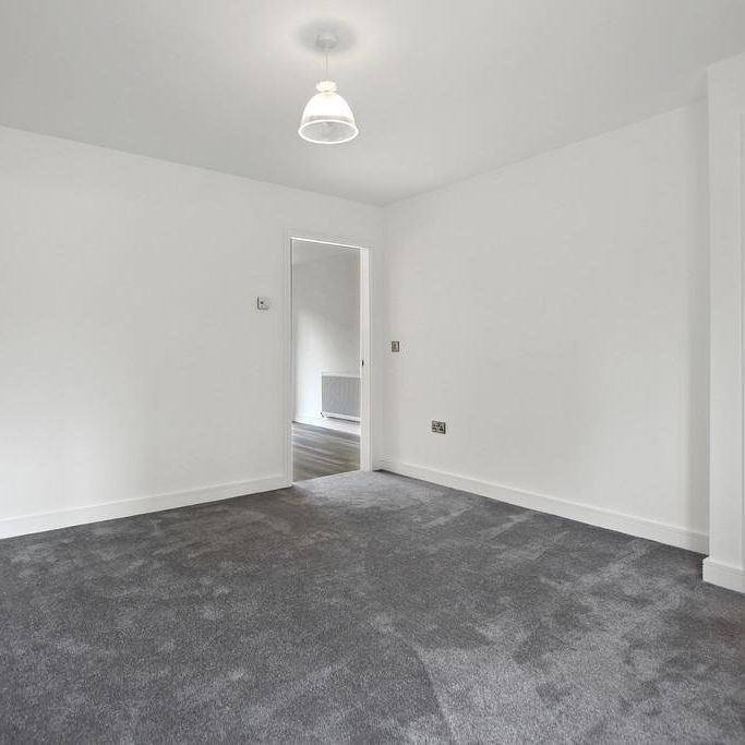 3 bedroom townhouse to rent - Photo 1