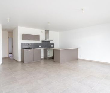 Location appartement 3 pièces - Photo 2