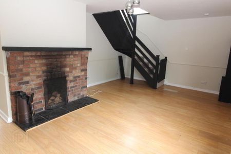 27 Hampton Court, Newtownabbey, BT37 0NY - Photo 2