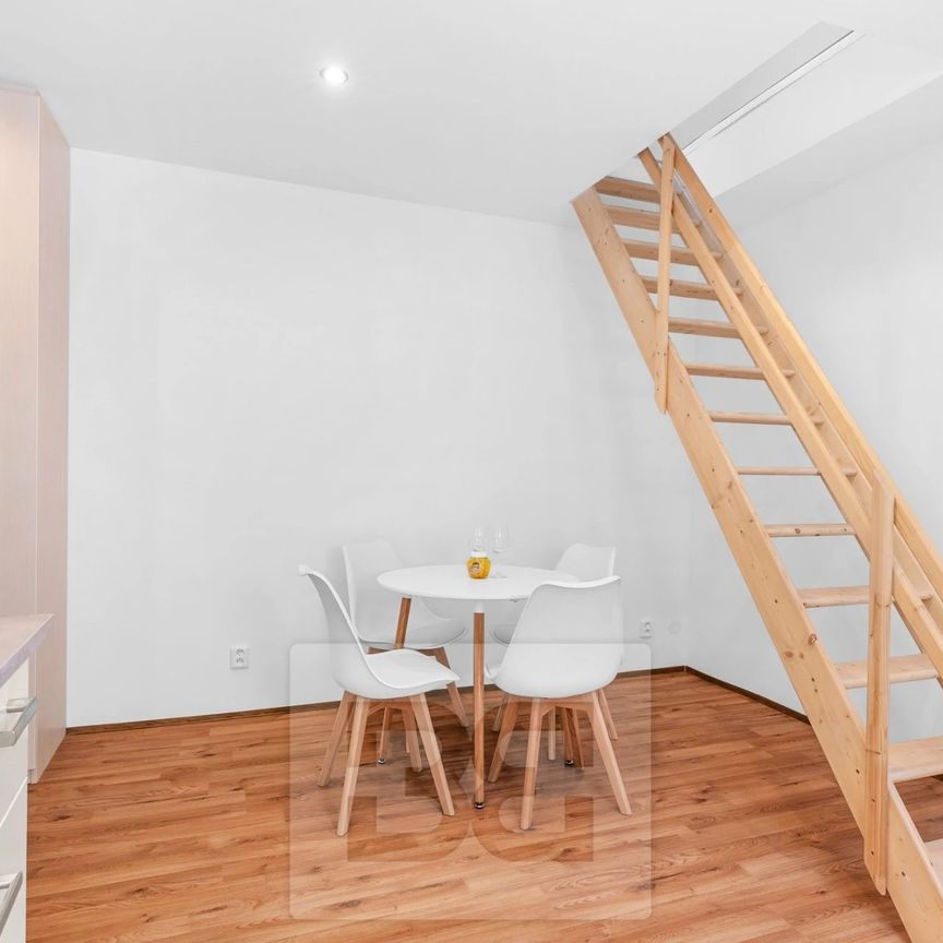 Pronájem bytu 2+kk 40 m², Velké Hamry - Photo 1
