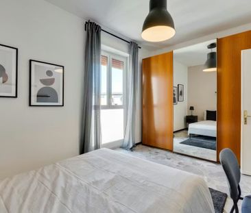 Piazza Geremia Bonomelli, Milan, Lombardy 20139 - Foto 3