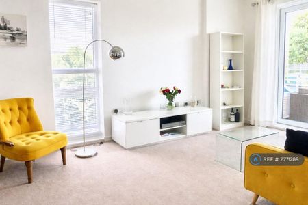 1 bedroom flat to rent - Photo 3