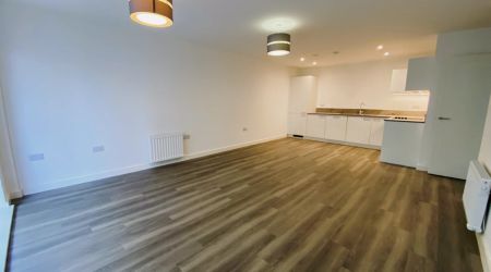 One Bed (Type D) - Photo 3