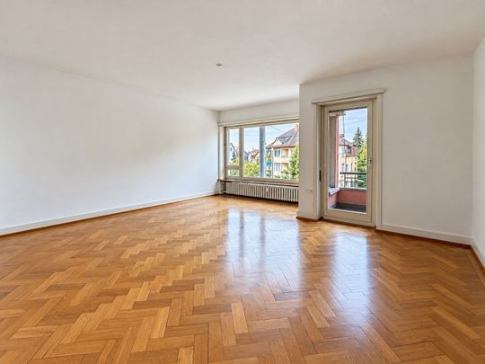 Grosszügige Wohnung an zentraler Lage - Photo 1