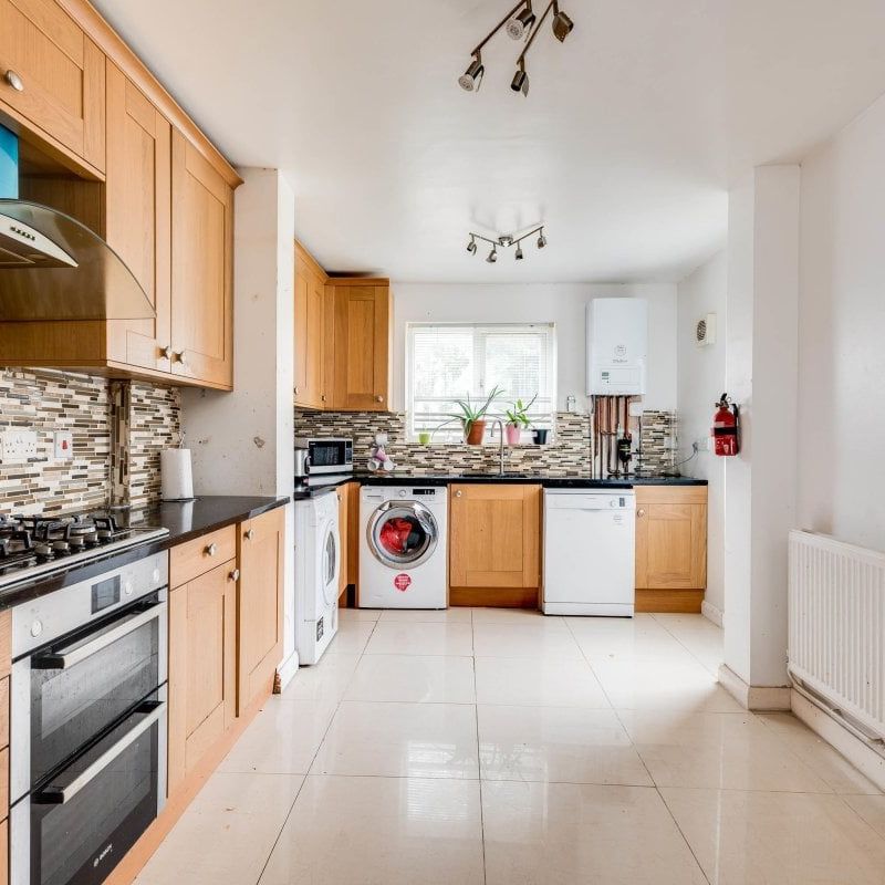 Titup Hall Drive, Headington, OXFORD - Photo 1