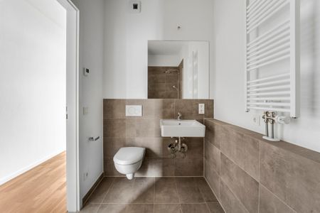 Your home. Your quarter. Your journey. - Photo 4