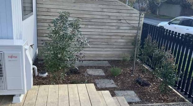 2 bedrooms in Te Atatu Peninsula - Photo 1