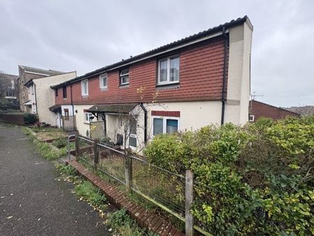 Penhurst Place, Brighton 1 bedroom house share to rent - Photo 2