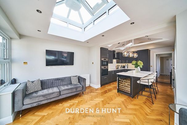 Coopers Hill, Ongar - Photo 1