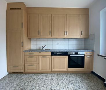 Appartement rénové de 3.5 pièces avec balcon - Photo 3
