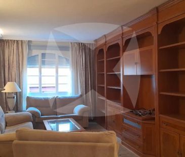 Piso de alquiler en Calle Zurbaran, Casco Antiguo - Foto 3