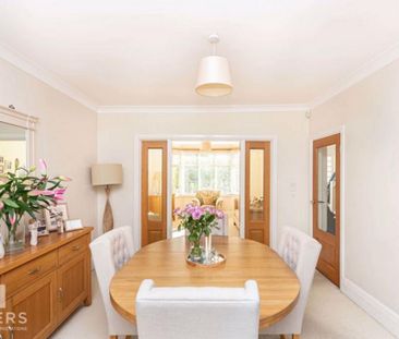 3 bedroom detached house to rent - Photo 6