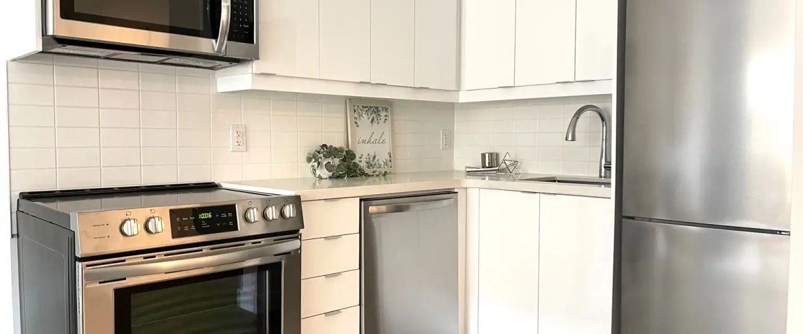 66 & 68 Fifteenth Street — 2 Bedroom - Photo 1