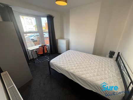 4 bedroom terraced house to rent - Photo 4