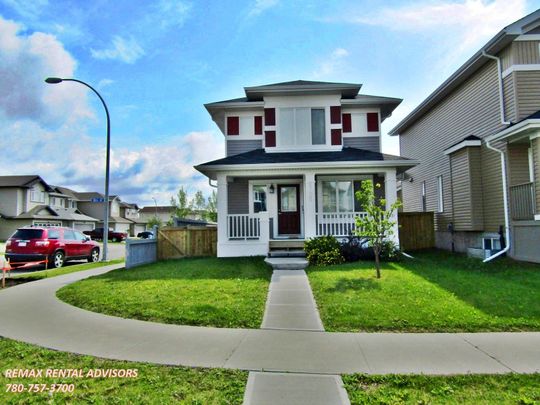 8705 180A Avenue - Photo 1