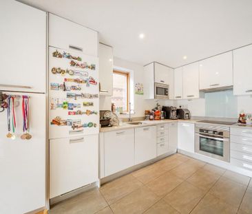 2 bedroom property to rent - Photo 2