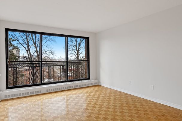 Le Paris Apartments - Photo 1