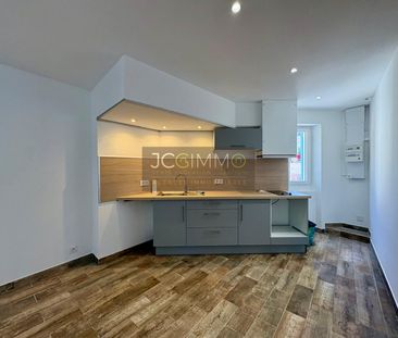 Location Appartement 2 pièces 37m² CUERS 83390 - Photo 5