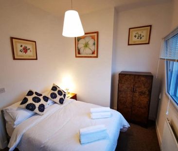 Room in a Shared House, Islingword Road Brighton, BN2 - Photo 2