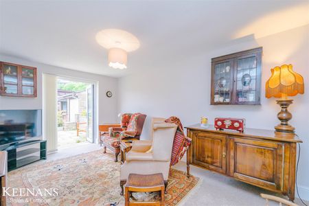 Western Court, Bacup - Photo 2