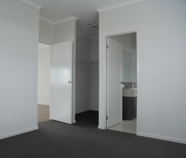 Unit 1, 1 Cobia Court, Mountain Creek, QLD - Photo 5