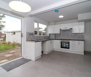 Fairstone Hill, Oadby, LE2 - Photo 6