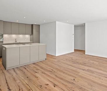 Neubau-Gartenwohnung mit unverbaubarer Seesicht - Photo 4