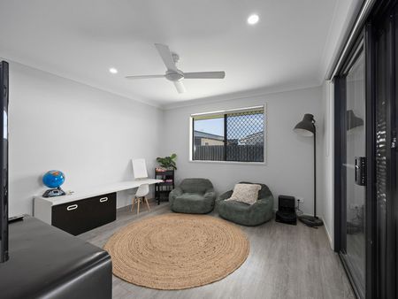 25 William Street, Deebing Heights QLD 4306 - House For Rent | Domain - Photo 4