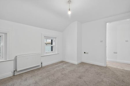 Apt 8 51-53Bridge Street, LISBURN, BT28 1XZ - Photo 3