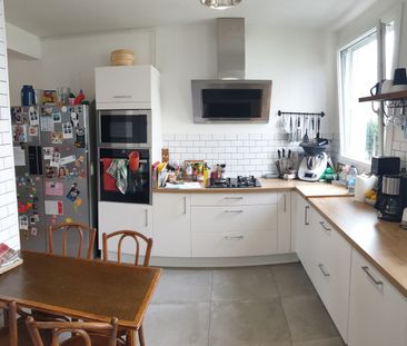 Location Appartement 5 pièces 107m² CHATOU 78400 - Photo 6