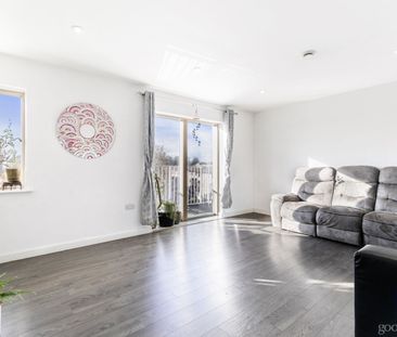 Hillcross Avenue, Morden, SM4 - Photo 4