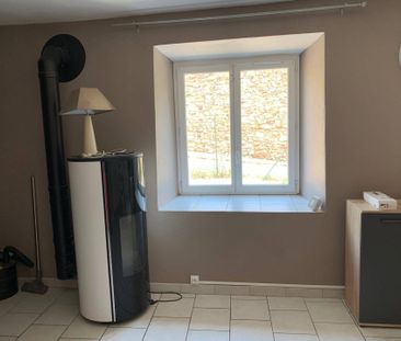 Location maison ancienne 3 pièces 61.92 m² à Les Salelles (07140) - Photo 2