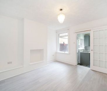 2 bedroom house to rent - Photo 4