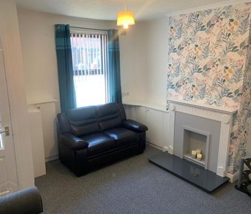 11 Institution Place, Belfast, BT12 4AE - Photo 1