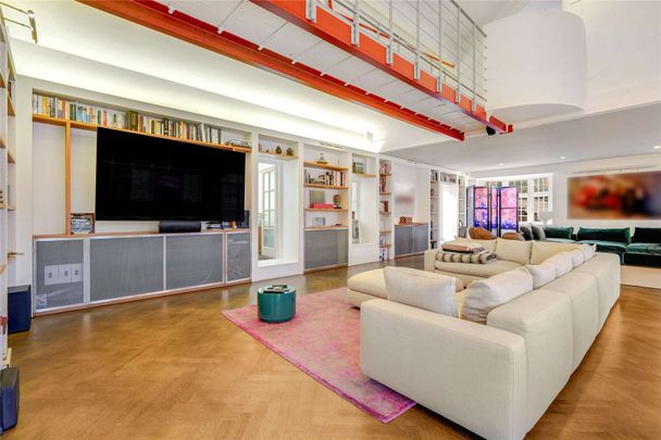 Battersea High Street, London, SW11 3HY - Photo 1