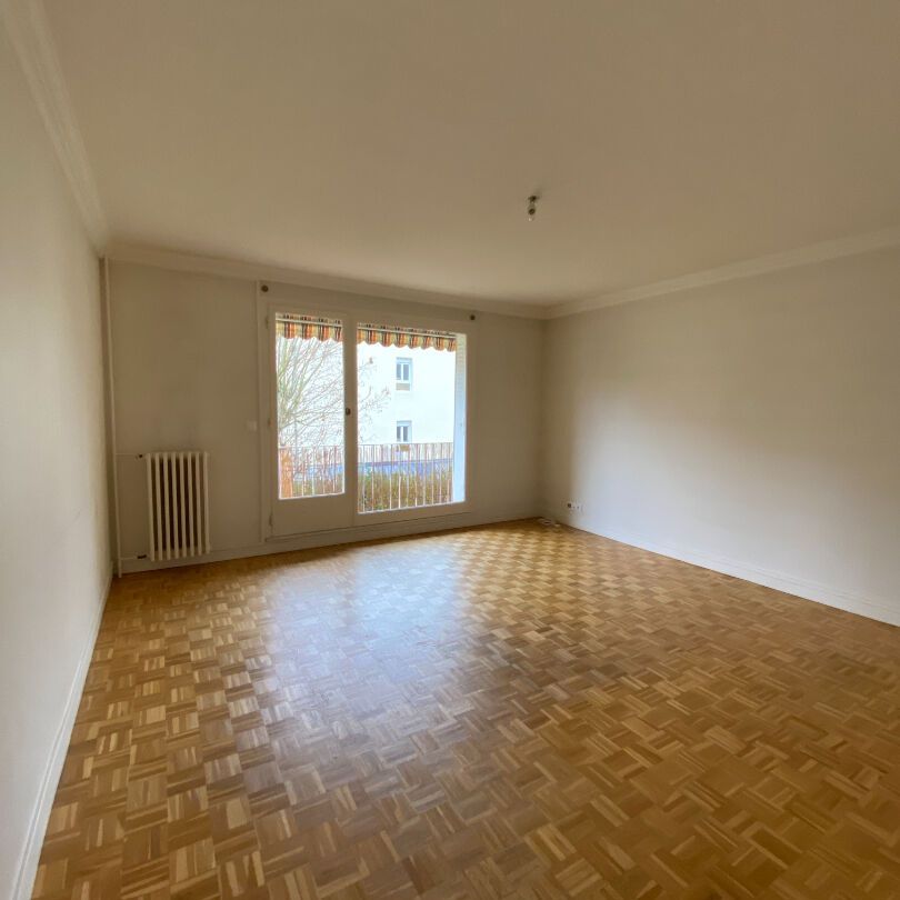 Location Appartement 3 pièces 70m² - Photo 1