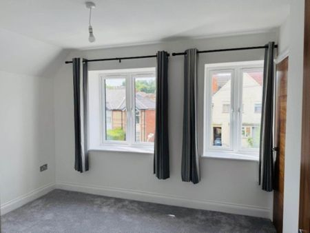 4 bedroom townhouse to rent - Photo 5
