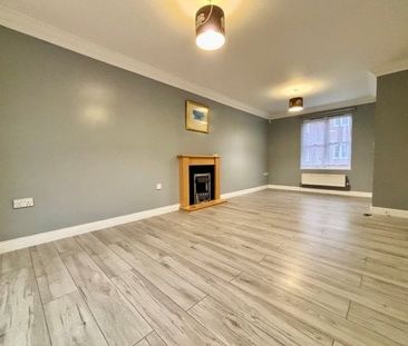 Old School Mead, Alcester, B50 - Photo 2