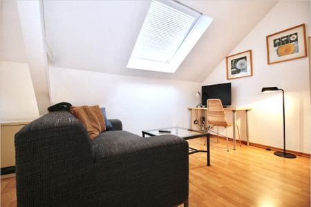 2 Zimmer in Düsseldorf - Photo 2