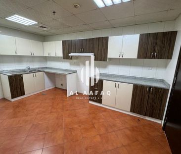 Spacious 3BHK | Master bedroom | Parking free - Photo 5