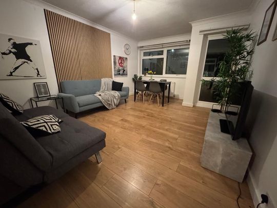 2 bedroom maisonette to rent - Photo 1