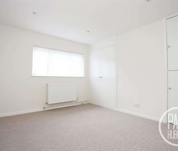 Marham Road, Lowestoft, NR32 - Photo 6