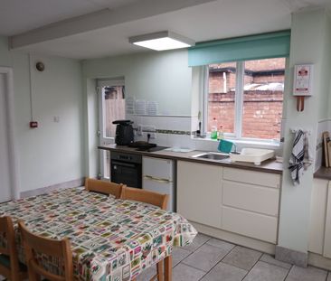 Room in a Shared House, Station Road, NG9 - Photo 5