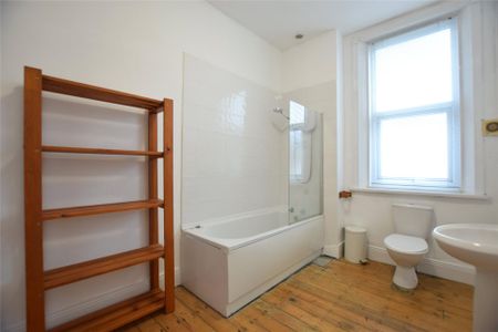 Cartington Terrace, Heaton, Newcastle Upon Tyne, NE6 - Photo 3