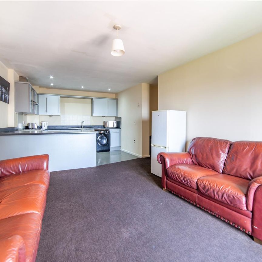 5 bed apartment to rent in Rialto Building, City Centre, NE1 - Photo 1