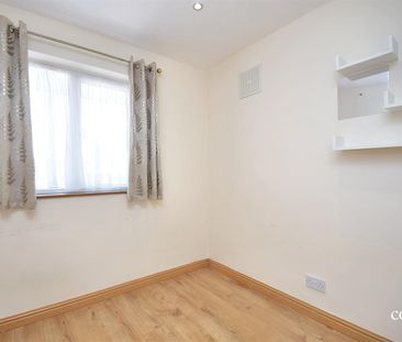 3 bedroom house - semi-detached - Photo 5